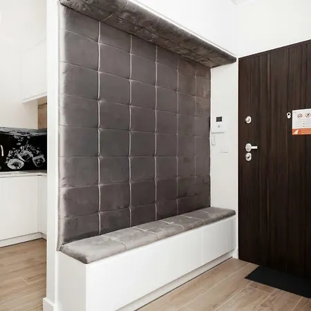 Przyokopowa By Renters Varšava