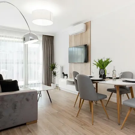 Przyokopowa By Renters * Varsó