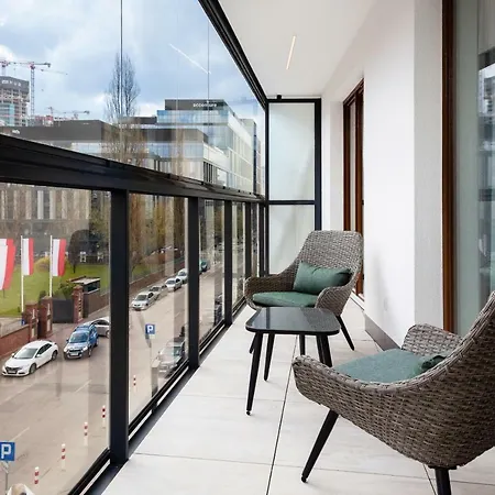 Appartamento Przyokopowa By Renters *