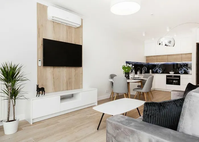 Przyokopowa By Renters Apartment *